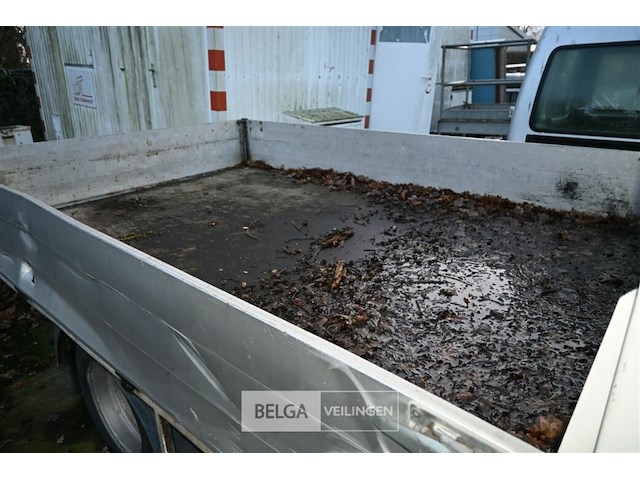 Iveco lichte vrachtwagen - afbeelding 13 van  21