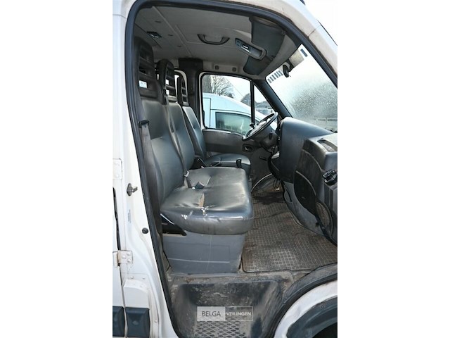 Iveco lichte vrachtwagen - afbeelding 14 van  21