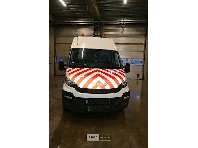 Iveco lichte vrachtwagen - afbeelding 5 van  28
