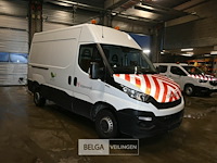 Iveco lichte vrachtwagen - afbeelding 1 van  28