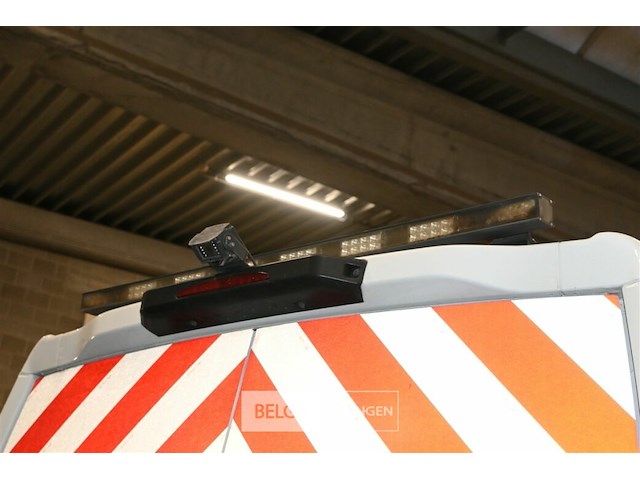 Iveco lichte vrachtwagen - afbeelding 21 van  28