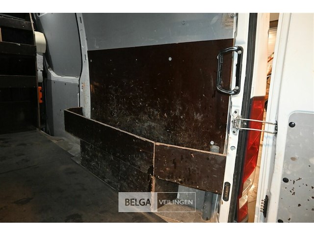 Iveco lichte vrachtwagen - afbeelding 27 van  28