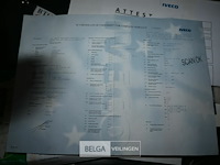 Iveco lichte vrachtwagen - afbeelding 2 van  27