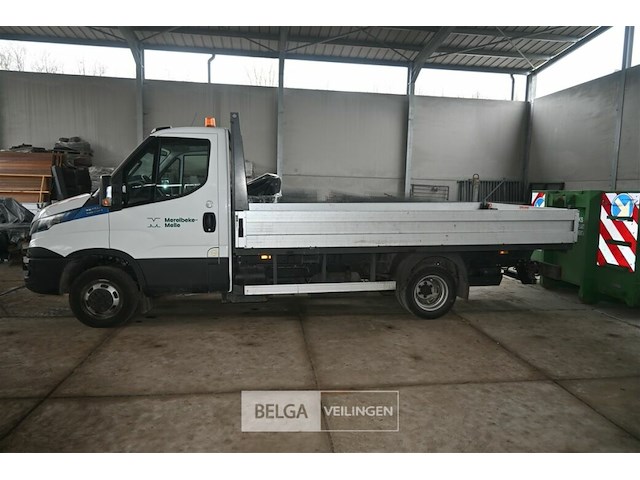 Iveco lichte vrachtwagen - afbeelding 14 van  27