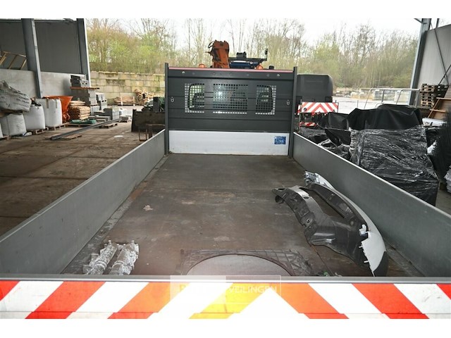 Iveco lichte vrachtwagen - afbeelding 16 van  27