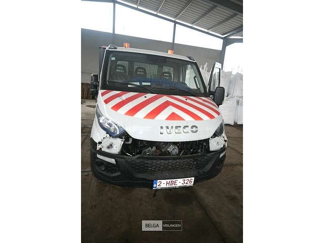 Iveco lichte vrachtwagen - afbeelding 12 van  27