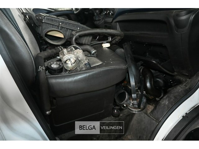 Iveco lichte vrachtwagen - afbeelding 22 van  27