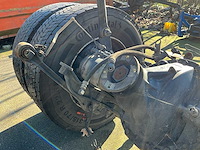 Iveco vrachtwagenas achteraan - afbeelding 3 van  18