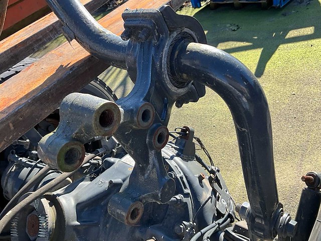 Iveco vrachtwagenas achteraan - afbeelding 11 van  18