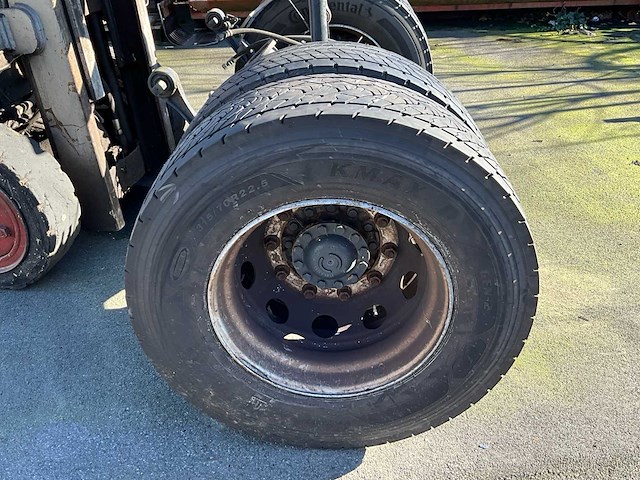 Iveco vrachtwagenas achteraan - afbeelding 17 van  18