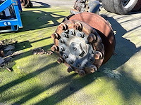 Iveco vrachtwagenas vooraan - afbeelding 4 van  6