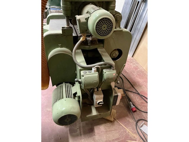 J. boere br.60 breedbandschuurmachine - afbeelding 4 van  5