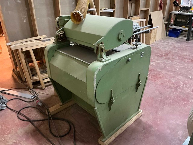 J. boere br.60 breedbandschuurmachine - afbeelding 2 van  2
