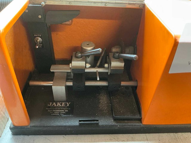 J&a sleutelmachine - afbeelding 5 van  12