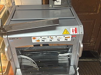 Jac - 2020 - self + - broodsnijmachine - afbeelding 2 van  4