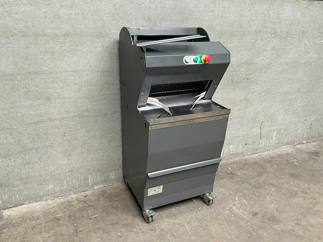 Jac - ech 450 - broodsnijmachine - afbeelding 1 van  5