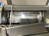 Jac ech/450/12 professioneel broodsnijmachine - functioneel - afbeelding 3 van  8