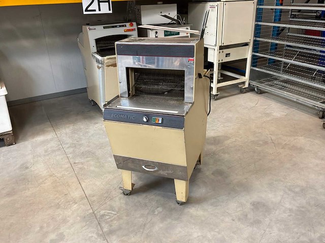 Jac ecomatic broodsnijmachine - afbeelding 1 van  4