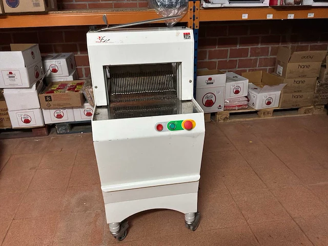 Jac eel 380/10 broodsnijmachine - afbeelding 1 van  10