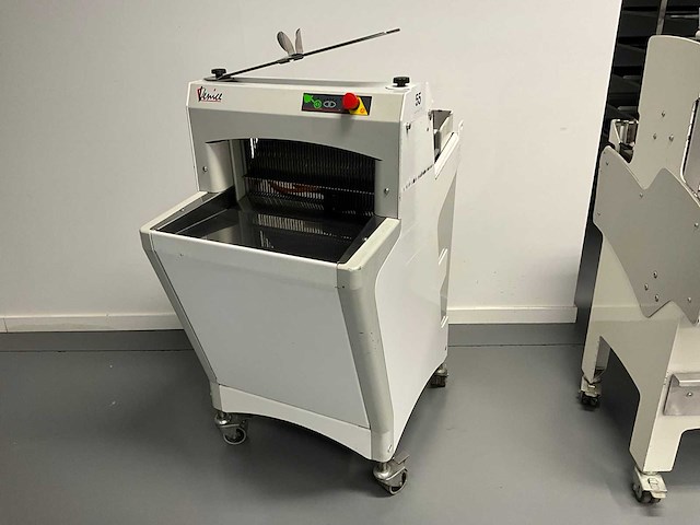 Jac efl 450/9 broodsnijmachine - afbeelding 1 van  6