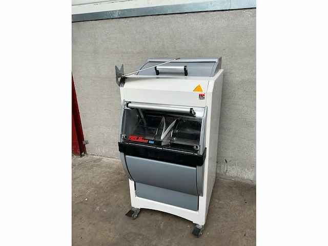 Jac selfservice - sfn 450 - broodsnijmachine - afbeelding 3 van  5