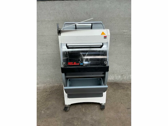 Jac selfservice - sfn 450 - broodsnijmachine - afbeelding 5 van  5
