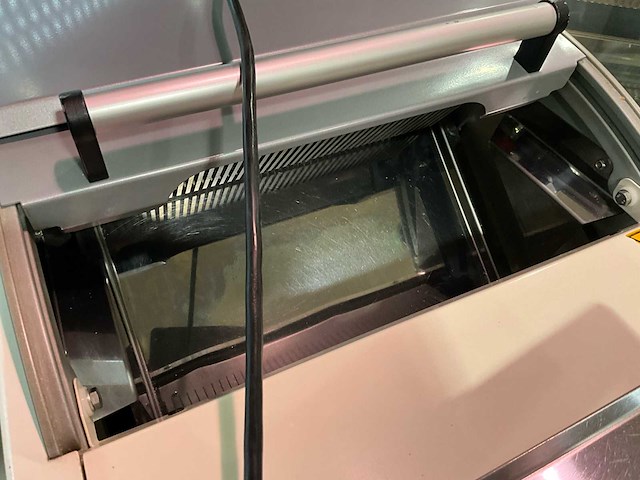 Jac sfn 450/10 professioneel broodsnijmachine - 400v - functioneel - afbeelding 7 van  9