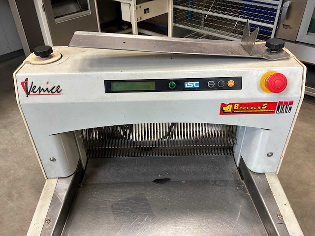 Jac venice broodsnijmachine - afbeelding 6 van  6
