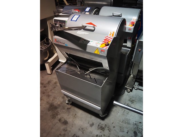 Jac - afbeelding 2 van  7