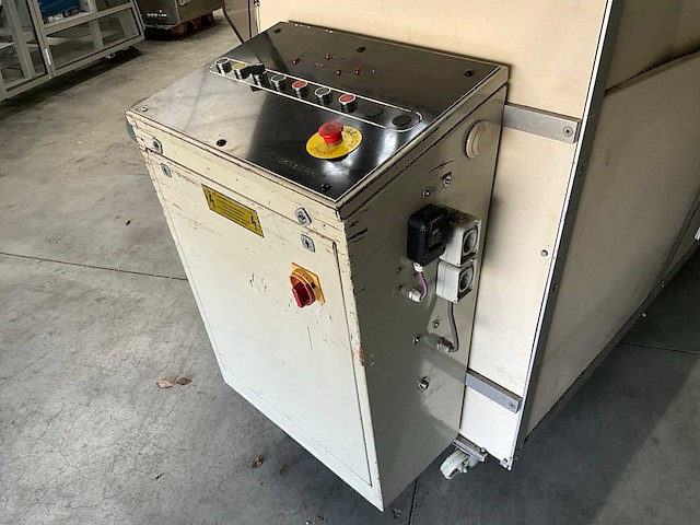Jacob white r3000 cartoner kartonopzetmachine - afbeelding 22 van  32