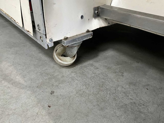 Jacob white r3000 cartoner kartonopzetmachine - afbeelding 25 van  32