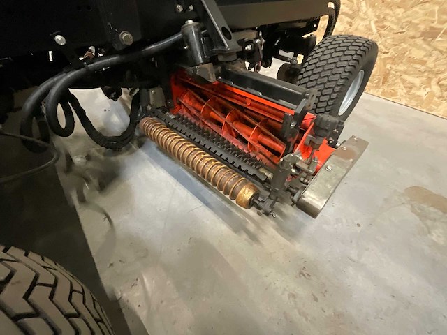 Jacobsen - fairway 250 - zitmaaier - afbeelding 6 van  7
