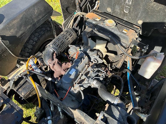 Jacobsen textron pistesleep (3 wielaangedreven) - kubota - afbeelding 11 van  22