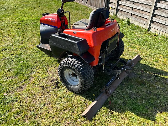 Jacobsen textron pistesleep (3 wielaangedreven) - kubota - afbeelding 16 van  22