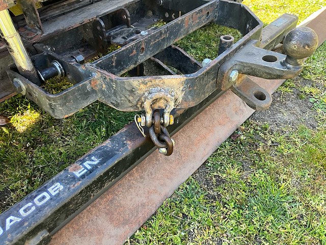 Jacobsen textron pistesleep (3 wielaangedreven) - kubota - afbeelding 9 van  22