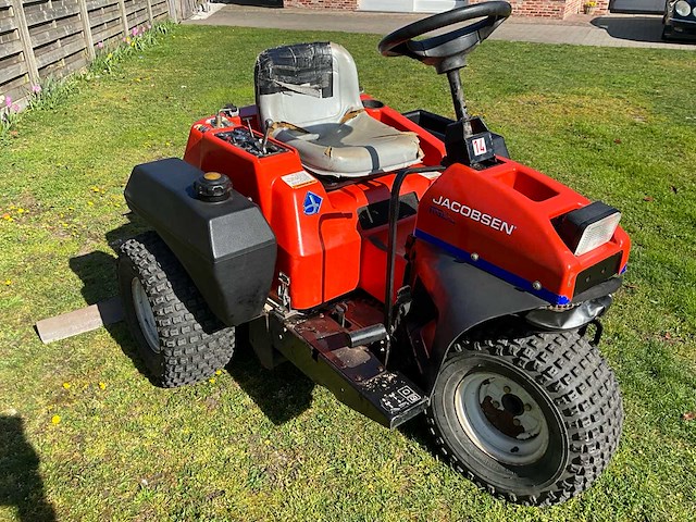 Jacobsen textron pistesleep (3 wielaangedreven) - kubota - afbeelding 20 van  22