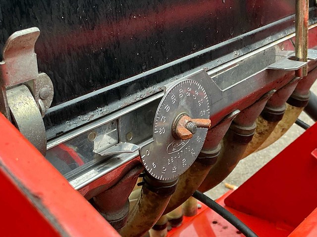 Jacobsen verticuteermachine - afbeelding 2 van  13