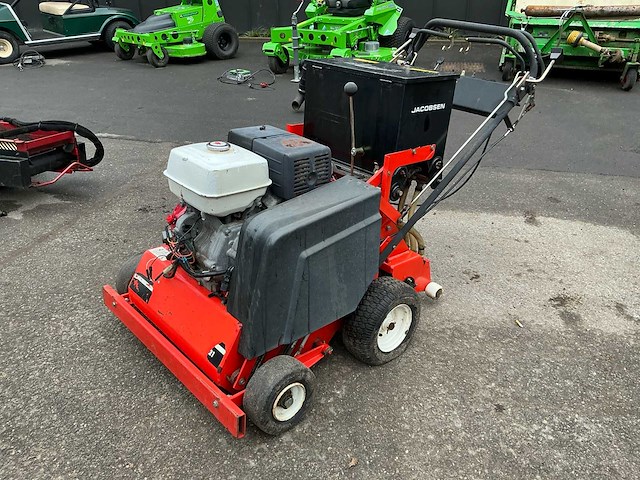 Jacobsen verticuteermachine - afbeelding 1 van  13