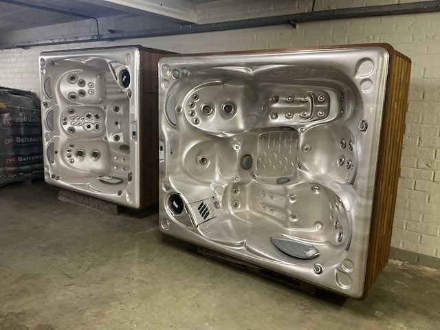 Jacuzzi (dummy) (2x) - afbeelding 1 van  5