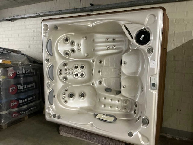 Jacuzzi (dummy) (2x) - afbeelding 4 van  5