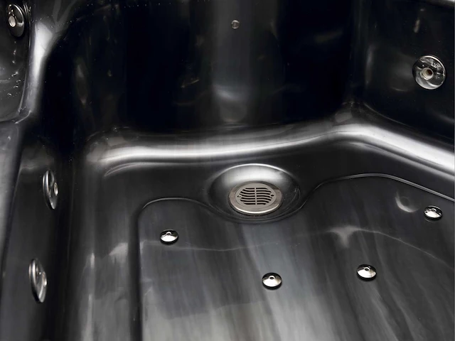Jacuzzi en buitenspa - rvs frame - vonato - 0 - flavina - afbeelding 3 van  23