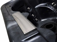 Jacuzzi en buitenspa - rvs frame - vonato - 0 - flavina - afbeelding 14 van  23