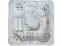 Jacuzzi en buitenspa - vonato - 0 - vrijstaand 5 persoons bad