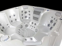 Jacuzzi en buitenspa - vonato - 0 - vrijstaand 7 persoons bad - afbeelding 9 van  12