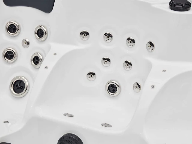 Jacuzzi en buitenspa - vonato - tovario - 0 - 6 persoons met 1 ligplaats - afbeelding 14 van  24