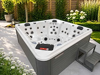 Jacuzzi rte ibiza met nordic insulation 5 personen nieuw