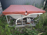 Jacuzzi - afbeelding 3 van  4