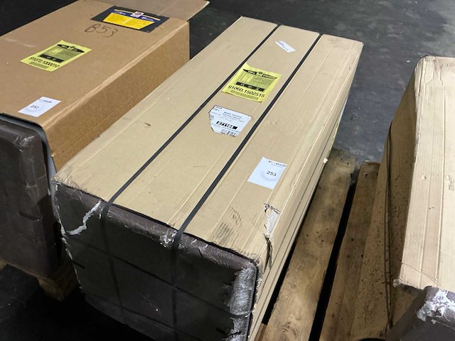 Jaga elektrische vertikale wandboiler 150l - afbeelding 1 van  4
