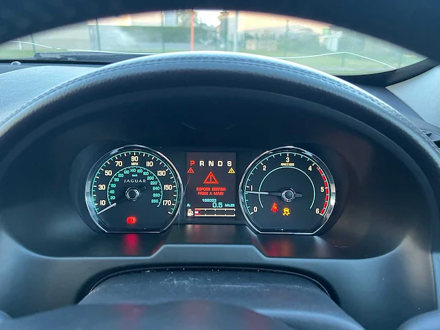 Jaguar - 2011 - xf - personen - personenauto - afbeelding 15 van  22