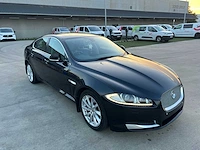 Jaguar - 2011 - xf - personen - personenauto